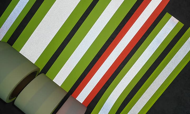 Fire retardant reflective fabric